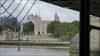 Under Tower Bridge fandt vi et hyggeligt lille spisested der var pyntet op til Halloween. Dog var det udsigten der gjorde det hele lidt mere spændende. 